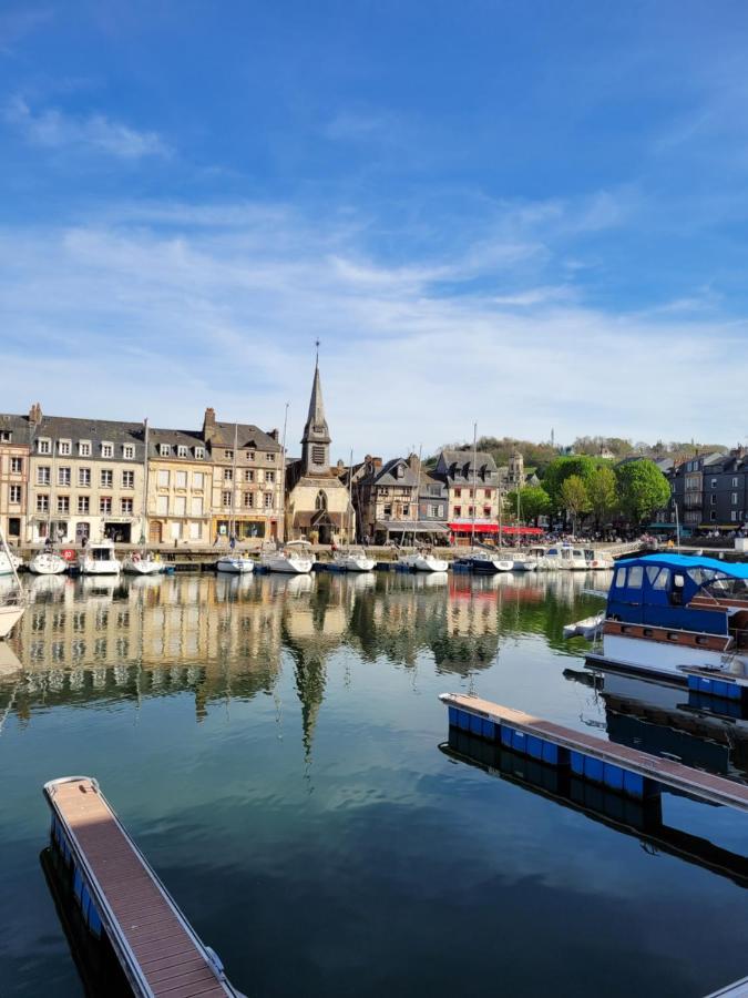 Appartamento Le Valentin - Parking Prive - Coeur Historique - La Clef De Honfleur Esterno foto
